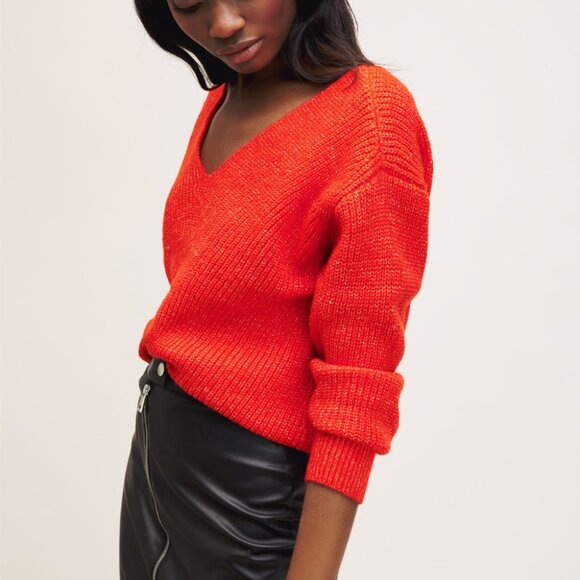 DYNAMITE Red Orange V-neck Knit Sweater - Picture 6 of 11